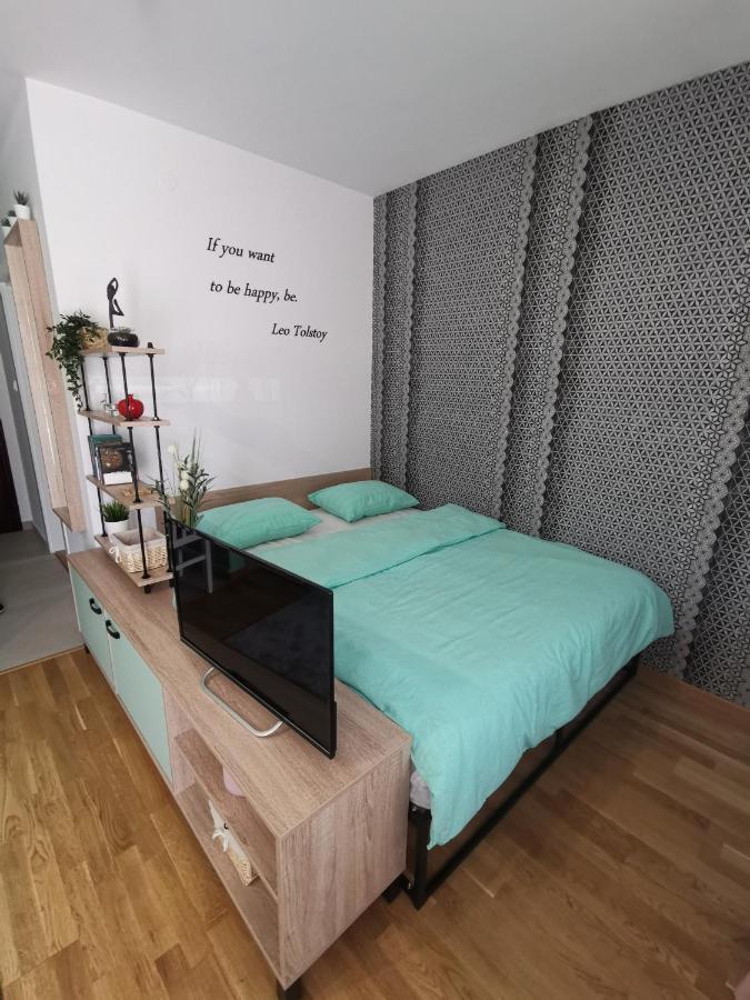 Mateja Apartment Нови Сад Екстериор снимка