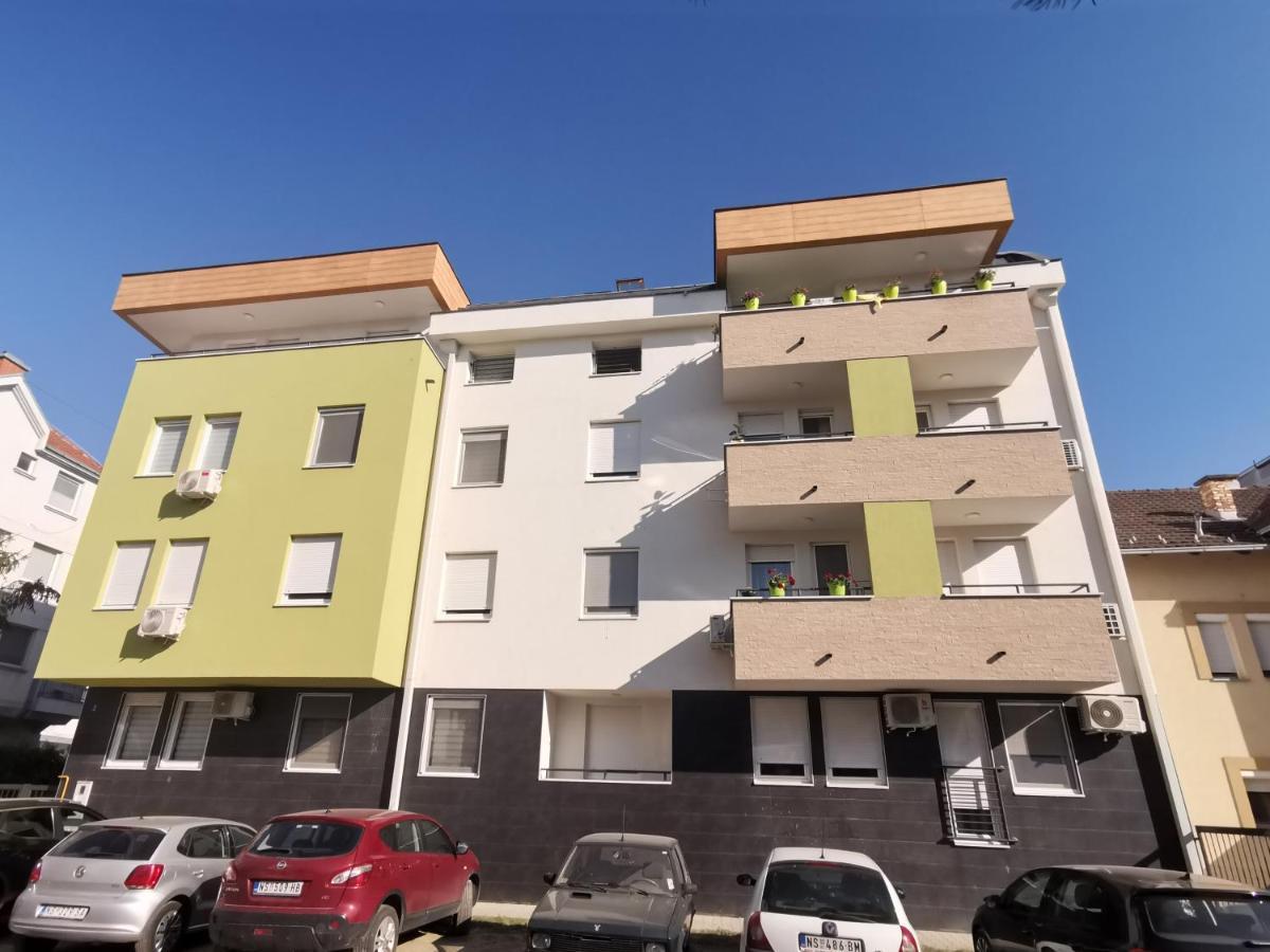 Mateja Apartment Нови Сад Екстериор снимка