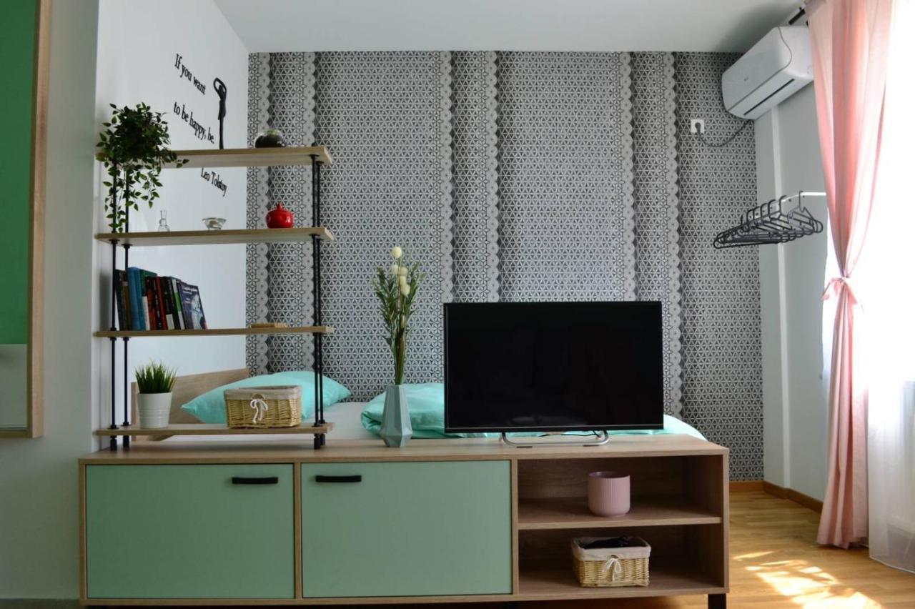 Mateja Apartment Нови Сад Екстериор снимка